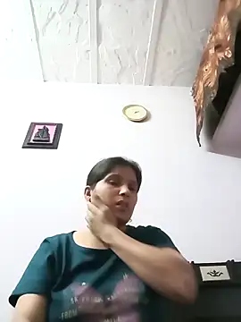 aliya-jaan71 online show from 7, 4, 2026