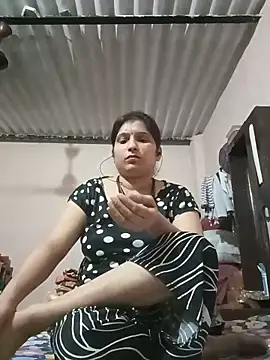 Snapshot of aliya-jaan71 chatting on 31, 5, 2026 aliya-jaan71 online show from 31, 5, 2026