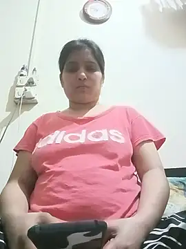 Snapshot of aliya-jaan71 chatting on 17, 6, 2026 aliya-jaan71 online show from 17, 6, 2026