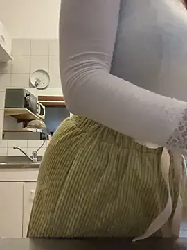 ainaht online show from 5, 2, 2026