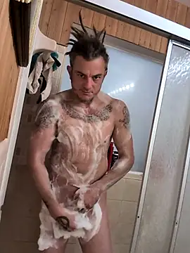 Snapshot of Clownboi17 chatting on 29, 9, 2025 Clownboi17 online show from 29, 9, 2025