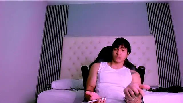 toji luxxer online show from 13, 11, 2025