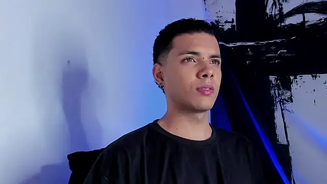 Avaggi online show from 21, 10, 2025