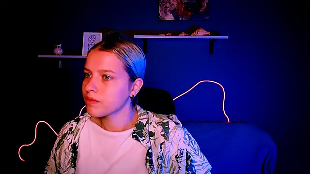 kaela spell  online show from 12, 10, 2025