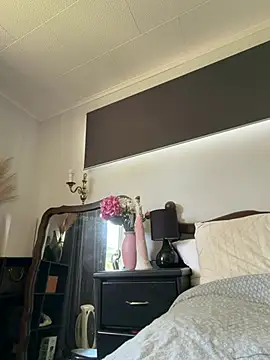 ZoeyJohnson online show from 25, 2, 2026