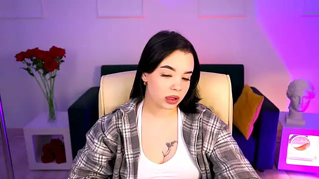 Snapshot of leslierowe_ chatting on 19, 9, 2025 leslierowe online show from 19, 9, 2025