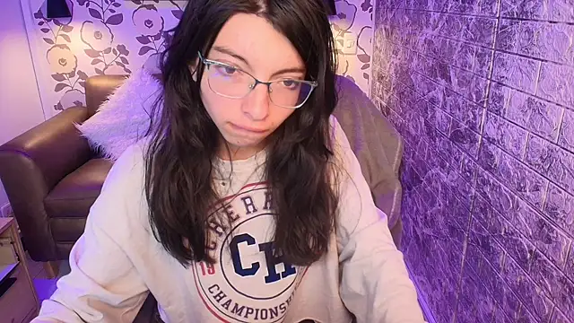 alllyson  online show from 3, 10, 2025