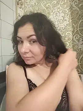 Snapshot of Mia24Blove chatting on 1, 8, 2026 Mia24Blove online show from 1, 8, 2026
