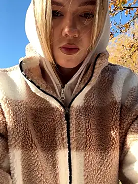 MilaMoone online show from 29, 11, 2025