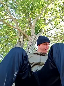 Bottz777 online show from 11, 11, 2025