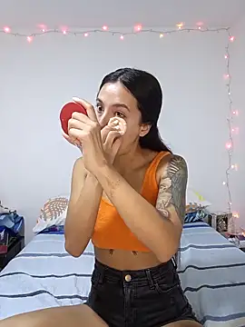 MiQeilaSweet online show from 11, 2, 2026