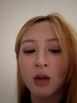 yuki june online show from 18, 9, 2025