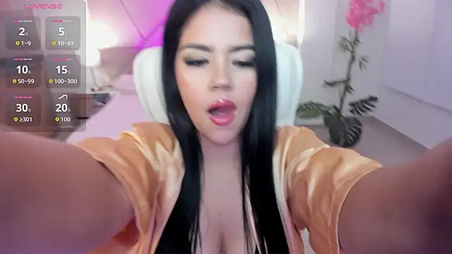 Mila blaze online show from 23, 9, 2025