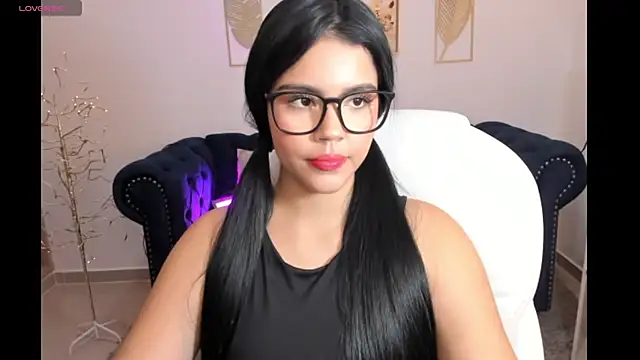 Mila blaze online show from 7, 11, 2025