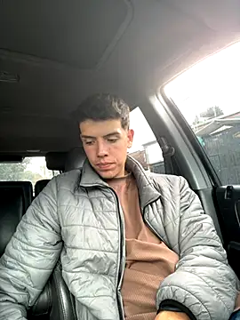 mattebret11 online show from 3, 11, 2025