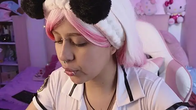NekoWaifu online show from 25, 5, 2026