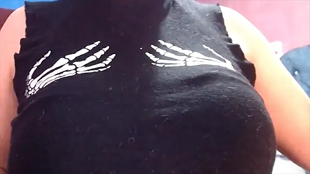 Lisa Squirt Hot online show from 10, 11, 2025