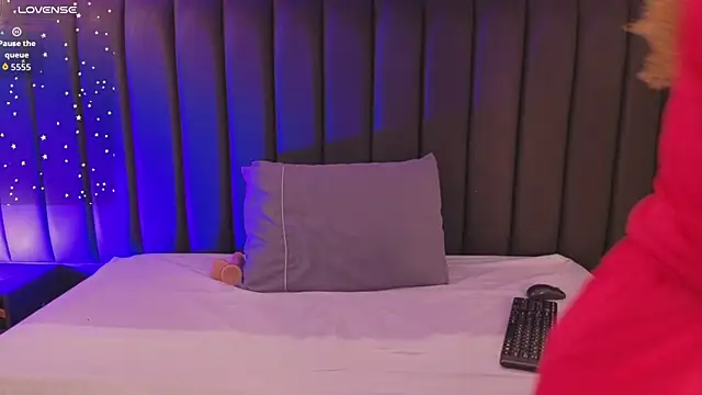 Cristina joy online show from 14, 3, 2026