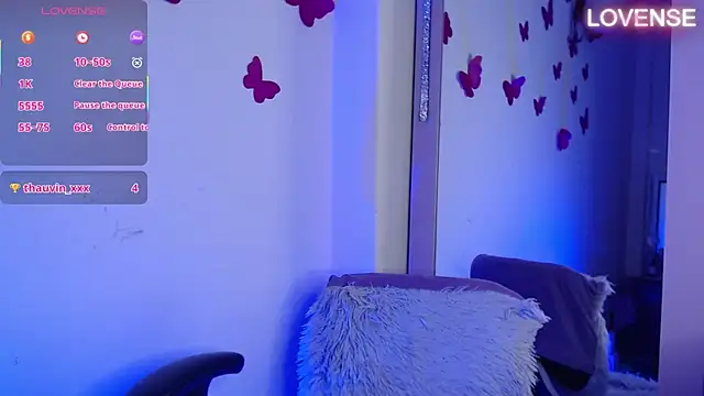 Snapshot of Selenaa_01 chatting on 8, 10, 2025 Selenaa 01 online show from 8, 10, 2025