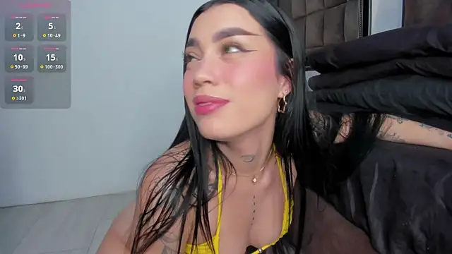 Scarlet  Jones  online show from 21, 4, 2026