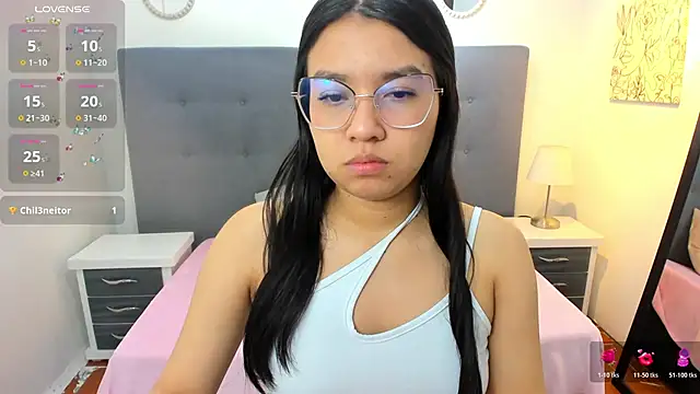 chaneelstark online show from 9, 11, 2025