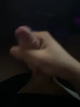 Snapshot of jstntz chatting on 28, 10, 2025 jstntz online show from 28, 10, 2025