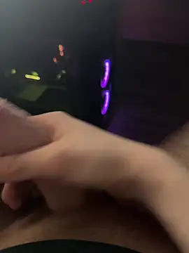 jstntz online show from 14, 4, 2026