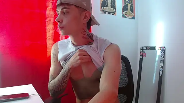 Snapshot of jaico_santos chatting on 2, 6, 2026 jaico santos online show from 2, 6, 2026