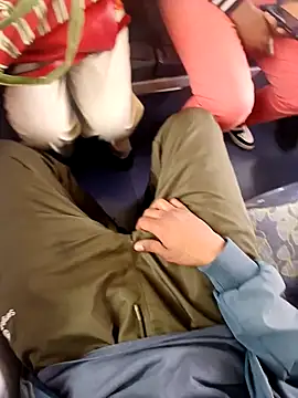 Mikaaa97 online show from 12, 4, 2026