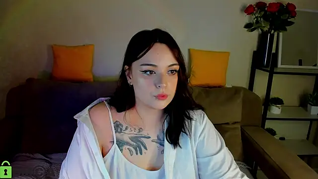 Mia R0ss online show from 24, 9, 2025