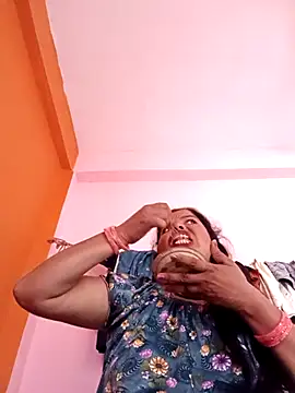 Snapshot of Hott_locky chatting on 6, 11, 2025 Hott locky online show from 6, 11, 2025