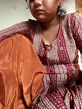 Hot Shredha online show from 20, 10, 2025