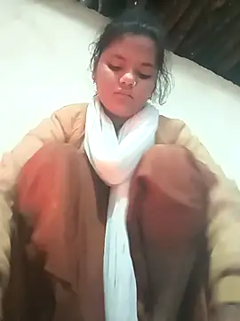 Hot Shredha online show from 7, 11, 2025