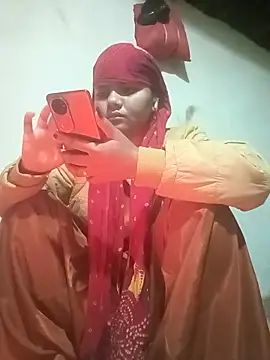 Hot Shredha online show from 13, 11, 2025