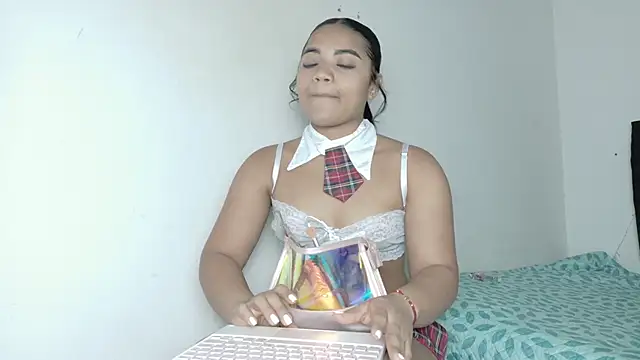 Natashaparker   online show from 19, 3, 2026