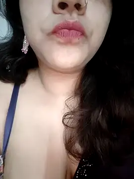 Snapshot of Bhaavyasingh chatting on 4, 11, 2025 Bhaavyasingh online show from 4, 11, 2025