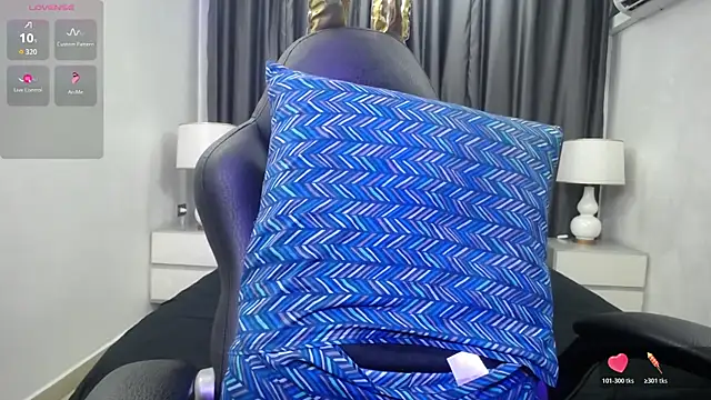 kashvi  online show from 3, 12, 2025