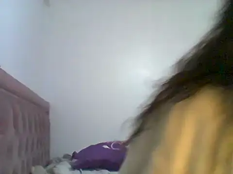 Snapshot of dulcefanny chatting on 12, 5, 2026 dulcefanny online show from 12, 5, 2026