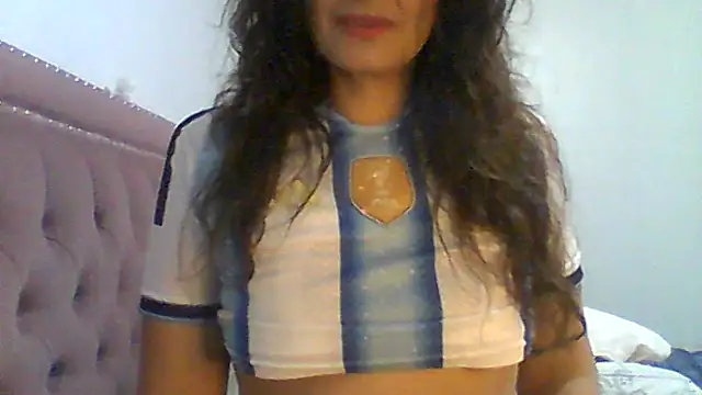Snapshot of dulcefanny chatting on 9, 6, 2026 dulcefanny online show from 9, 6, 2026
