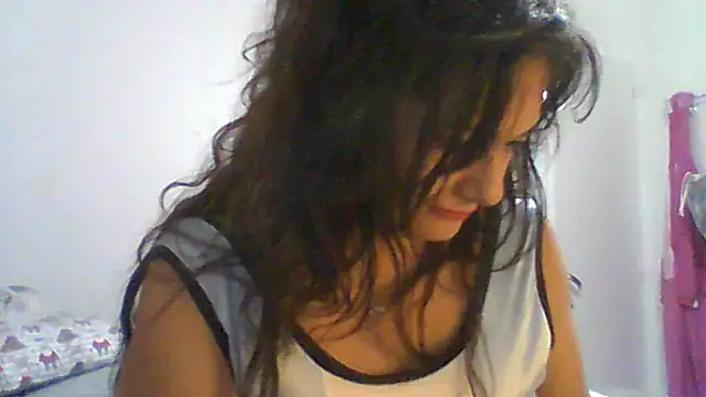 dulcefanny online show from 12, 6, 2026