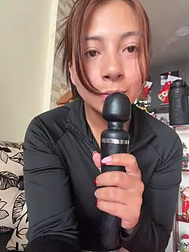 Karlee Grey1 online show from 9, 1, 2026