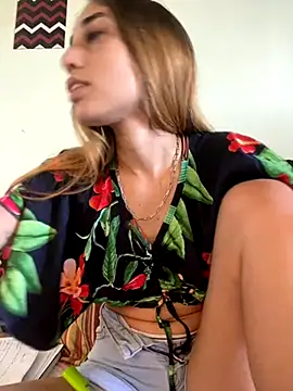 loirinhaaa online show from 23, 11, 2025