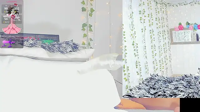 Ashley  Jones   online show from 18, 2, 2026