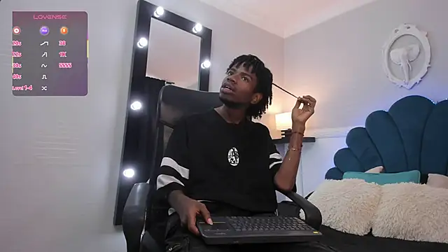 Snapshot of AllexJacob chatting on 16, 10, 2025 AllexJacob online show from 16, 10, 2025