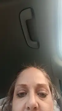 Snapshot of curvybabe88 chatting on 28, 10, 2025 curvybabe88 online show from 28, 10, 2025