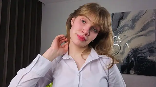 pienaple online show from 19, 11, 2025