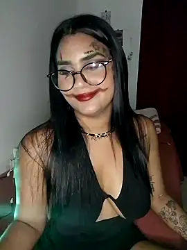 Renata Zoe online show from 31, 10, 2025