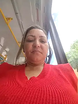 Lunita86 online show from 11, 11, 2025