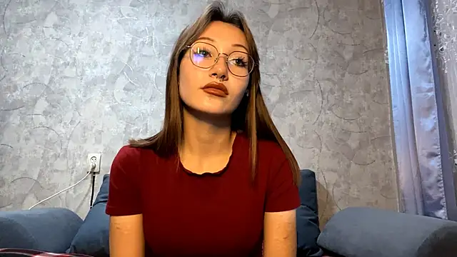 SetsukoBuddemeyer online show from 10, 10, 2025