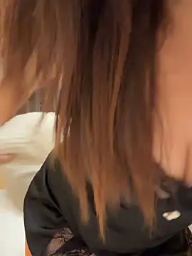 Kayla-love online show from 16, 11, 2025